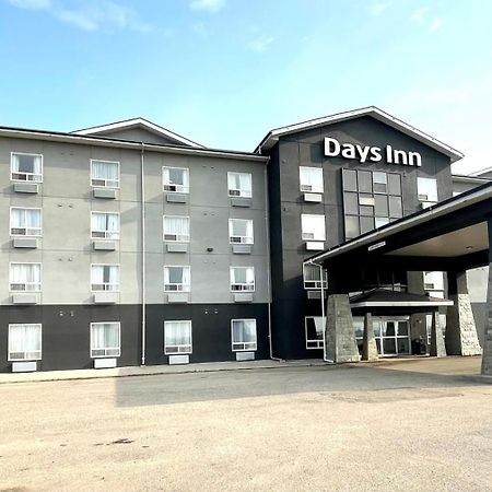 Days Inn By Wyndham Гранд Прери Екстериор снимка